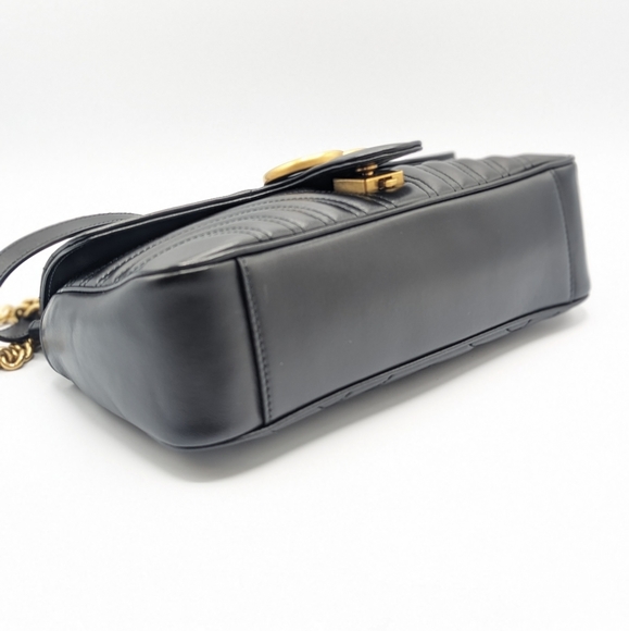 Authentic Gucci Black Leather Marmont Small Flap Shoulder Chain Crossbody Bag - Picture 6 of 13